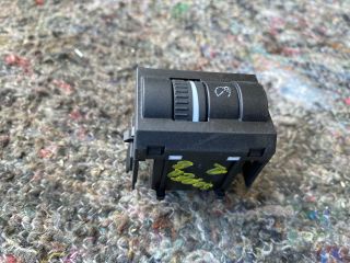 bontott SKODA SUPERB II Fényszórómagasság Állító Kapcsoló