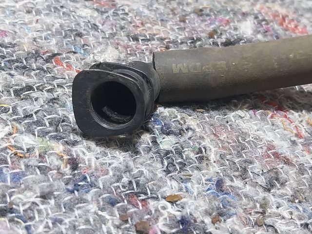 bontott SKODA SUPERB II Fényszórómosó Cső