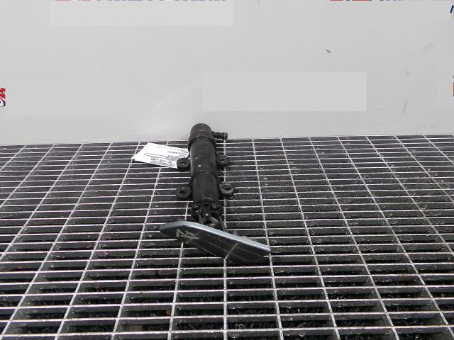 bontott SKODA SUPERB II Fényszórómosó Szivattyú