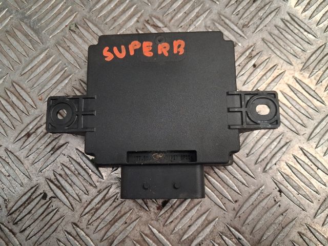 bontott SKODA SUPERB II Feszültségszabályzó