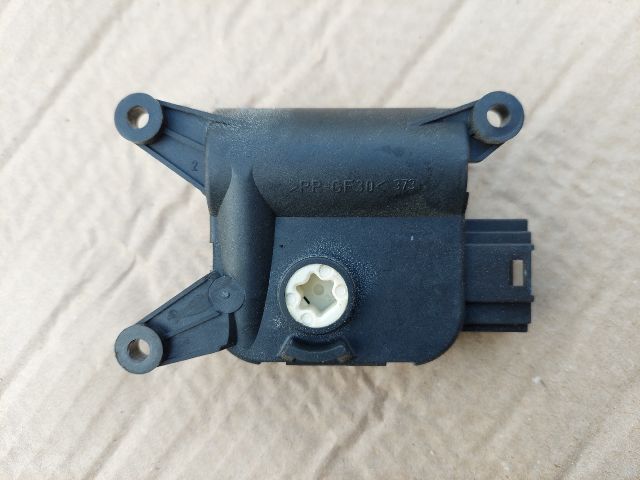 bontott SKODA SUPERB II Fűtés Állító Motor