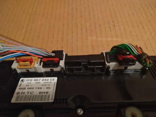 bontott SKODA SUPERB II Fűtéskapcsoló (digit klímás)