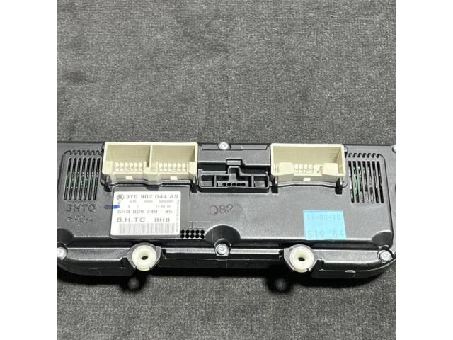 bontott SKODA SUPERB II Fűtéskapcsoló (digit klímás)