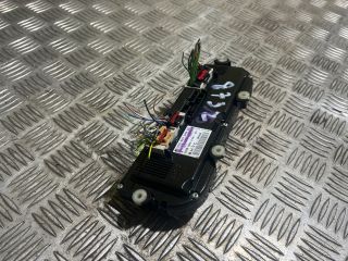 bontott SKODA SUPERB II Fűtéskapcsoló (digit klímás)