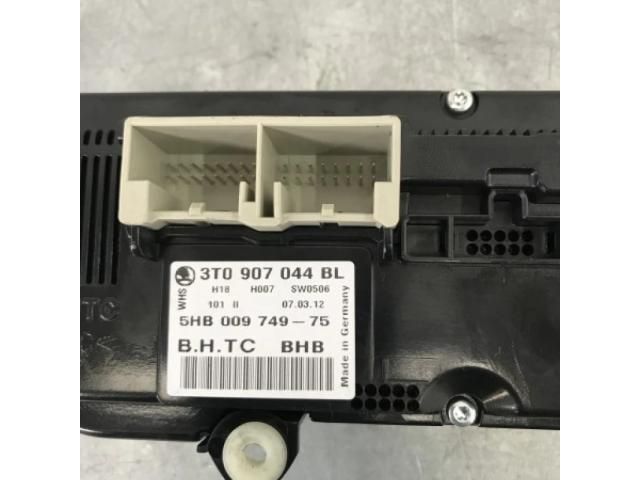 bontott SKODA SUPERB II Fűtéskapcsoló (digit klímás)