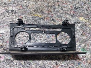 bontott SKODA SUPERB II Fűtéskapcsoló Keret