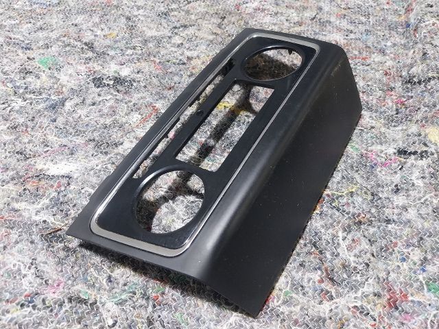 bontott SKODA SUPERB II Fűtéskapcsoló Keret