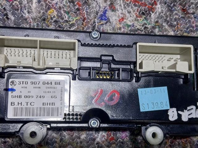 bontott SKODA SUPERB II Fűtéskapcsoló (manuális klímás)