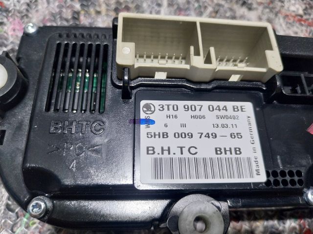 bontott SKODA SUPERB II Fűtéskapcsoló (manuális klímás)