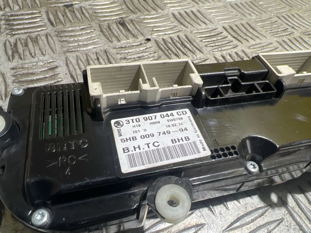 bontott SKODA SUPERB II Fűtéskapcsoló