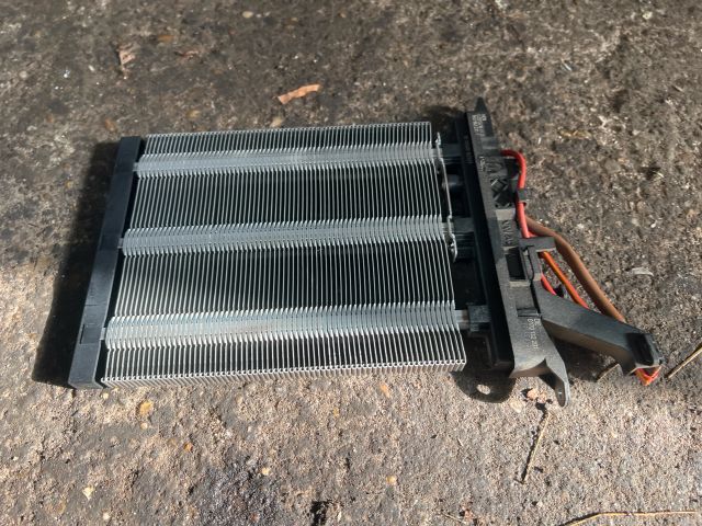 bontott SKODA SUPERB II Fűtőradiátor (Elektromos)