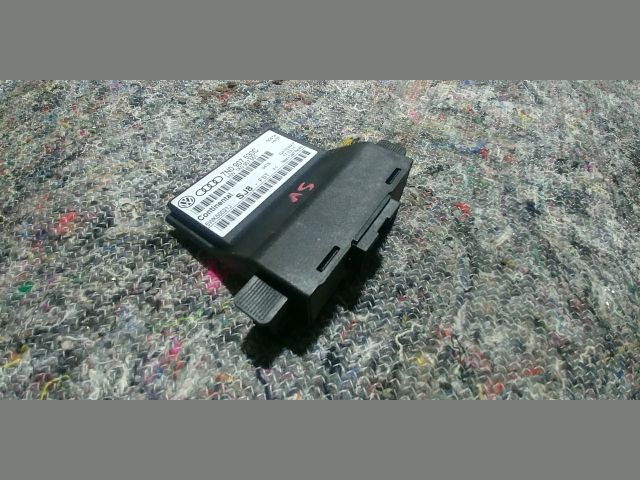 bontott SKODA SUPERB II Gateway Elektronika