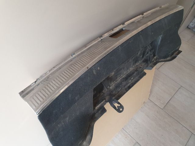 bontott SKODA SUPERB II Hátfal Burkolat