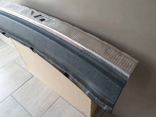 bontott SKODA SUPERB II Hátfal Burkolat