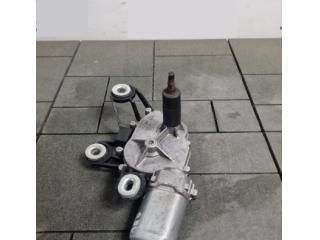 bontott SKODA SUPERB II Hátsó Ablaktörlő Motor