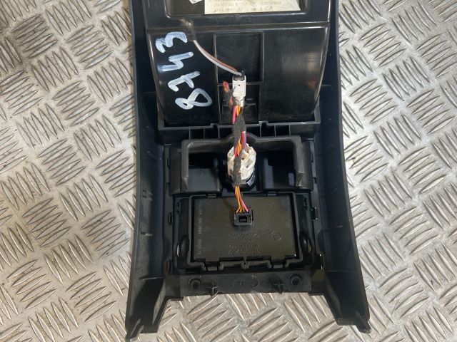 bontott SKODA SUPERB II Hátsó Hamutartó