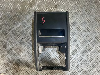 bontott SKODA SUPERB II Hátsó Hamutartó