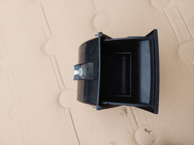 bontott SKODA SUPERB II Hátsó Hamutartó