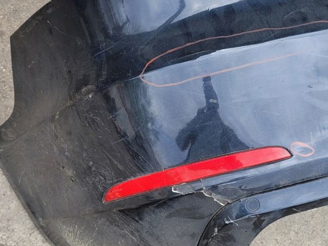 bontott SKODA SUPERB II Hátsó Lökhárító (Részeivel)