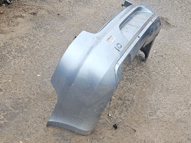 bontott SKODA SUPERB II Hátsó Lökhárító (Részeivel)