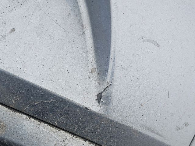 bontott SKODA SUPERB II Hátsó Lökhárító (Részeivel)