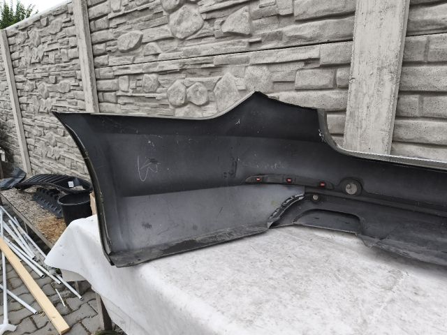 bontott SKODA SUPERB II Hátsó Lökhárító (Részeivel)