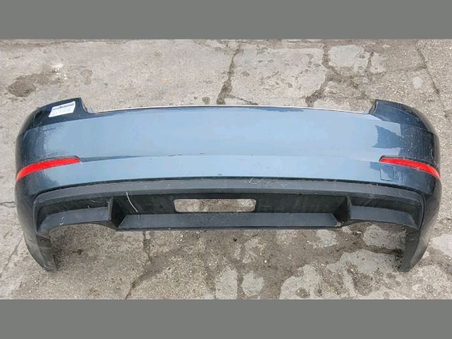 bontott SKODA SUPERB II Hátsó Lökhárító (Részeivel)