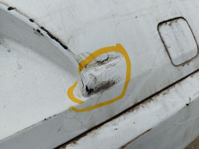 bontott SKODA SUPERB II Hátsó Lökhárító (Részeivel)