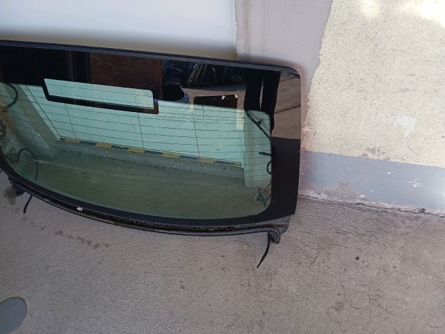 bontott SKODA SUPERB II Hátsó Szélvédő