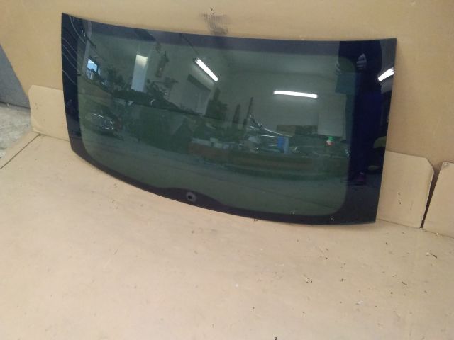 bontott SKODA SUPERB II Hátsó Szélvédő