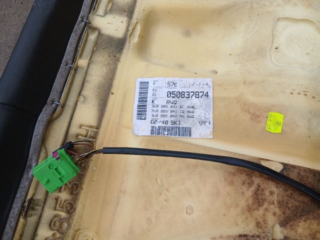 bontott SKODA SUPERB II Hátsó Ülés