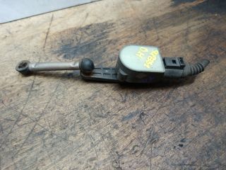 bontott SKODA SUPERB II Hátsó Xenon Szintszabályzó Jeladó