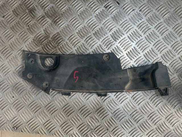 bontott SKODA SUPERB II Homlokfal Burkolat