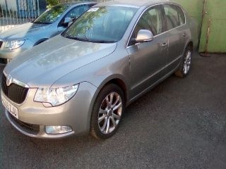 bontott SKODA SUPERB II Hűtőventilátor Motor