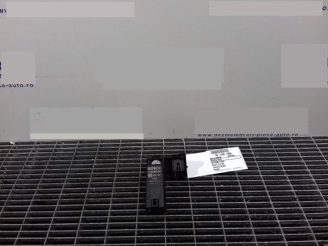 bontott SKODA SUPERB II Izzító Relé