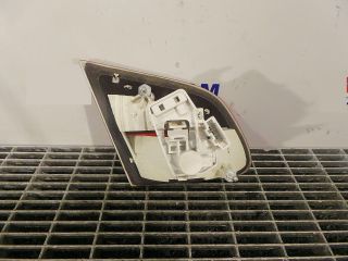 bontott SKODA SUPERB II Jobb Belső Hátsó Lámpa