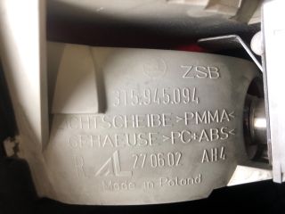 bontott SKODA SUPERB II Jobb Belső Hátsó Lámpa