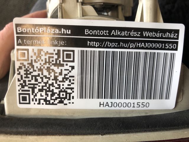 bontott SKODA SUPERB II Jobb Belső Hátsó Lámpa