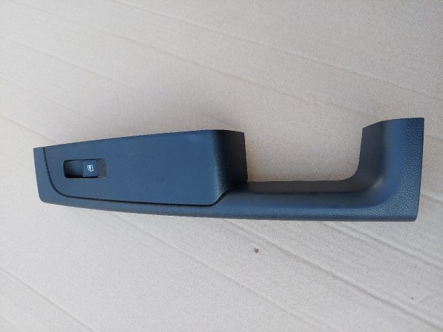 bontott SKODA SUPERB II Jobb első Ablakemelő Kapcsoló