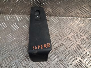 bontott SKODA SUPERB II Jobb első Ablakemelő Kapcsoló