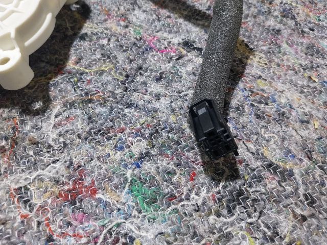 bontott SKODA SUPERB II Jobb első Ablakemelő Motor