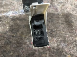 bontott SKODA SUPERB II Jobb első Ablakemelő Motor