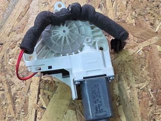 bontott SKODA SUPERB II Jobb első Ablakemelő Motor