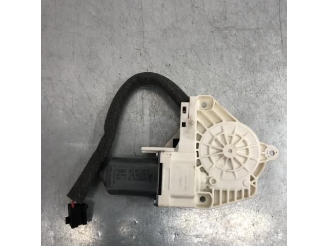 bontott SKODA SUPERB II Jobb első Ablakemelő Motor