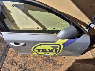 bontott SKODA SUPERB II Jobb első Ajtó (Részeivel)