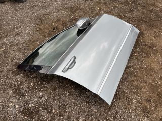 bontott SKODA SUPERB II Jobb első Ajtó (Részeivel)