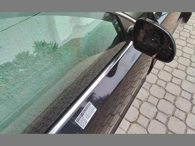 bontott SKODA SUPERB II Jobb első Ajtó (Részeivel)