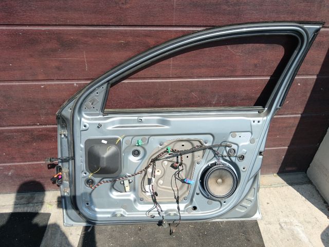 bontott SKODA SUPERB II Jobb első Ajtó (Részeivel)