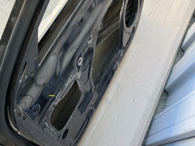 bontott SKODA SUPERB II Jobb első Ajtó (Üres lemez)