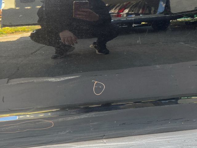 bontott SKODA SUPERB II Jobb első Ajtó (Üres lemez)